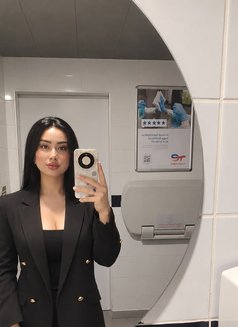 Ayka - escort in İstanbul Photo 3 of 6