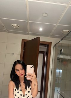 ayla - puta in Dubai Photo 18 of 20