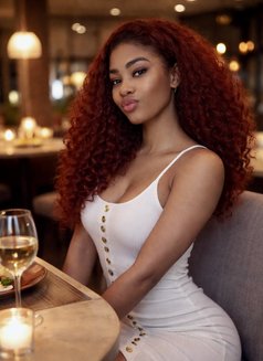 Ayla - escort in Lisbon Photo 8 of 8