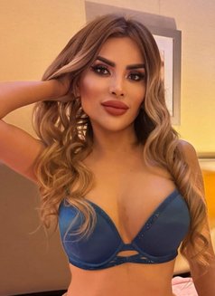 Aylin 600 per hour - escort in Dubai Photo 2 of 6