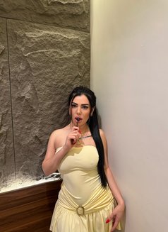 Aylin - puta in Riyadh Photo 11 of 13