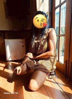 Ayomi Silva - Hot girl in town - escort in Colombo Photo 13 of 15