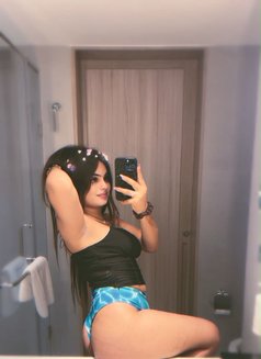 Ayra - Acompañantes transexual in Gurgaon Photo 9 of 10