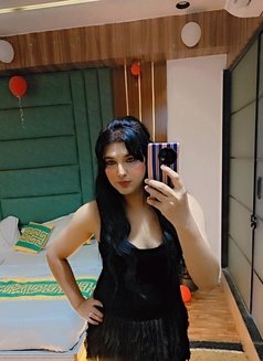 Ayra Khan - Transsexual escort in Indore Photo 27 of 29