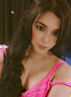 Ayra Khan - Transsexual escort in Lucknow Photo 30 of 30