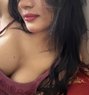 Ayraaa genuine mallu TS escort - Acompañantes transexual in Kochi Photo 1 of 6