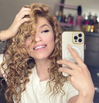 Aysan - escort in Muscat