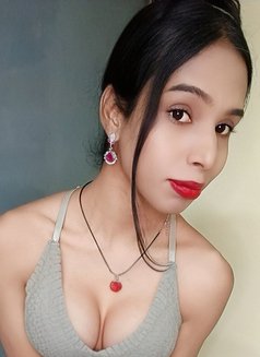 Aysha Sexy Doll - Acompañantes transexual in Chennai Photo 7 of 12