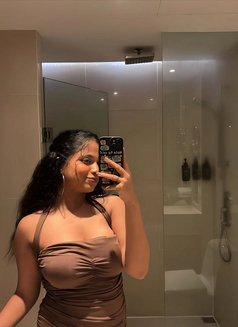 Ayshaa - escort in Bangalore Photo 2 of 3