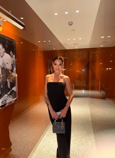 Aytana Roman - Transsexual escort in İstanbul Photo 21 of 22