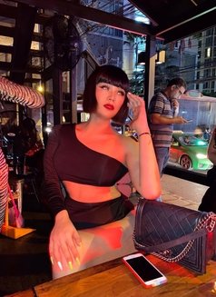 AVAILABLE SEXCAM AILYN - Acompañantes transexual in Bangkok Photo 1 of 9