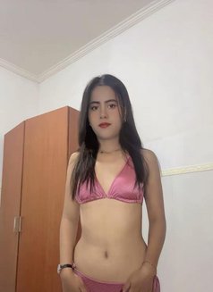 Ayu Nanda - escort in Bali Photo 3 of 6