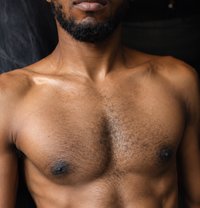 Ayub Abdikadir - Acompañantes masculino in Nairobi