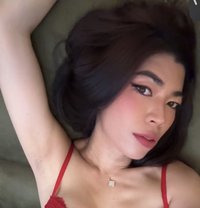Ayumi - Transsexual escort in Paris