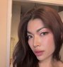 Ayumi - Transsexual escort in Paris Photo 12 of 13