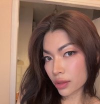 Ayumi - Transsexual escort in Paris
