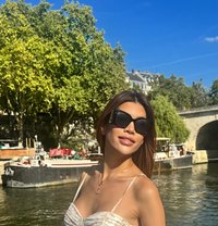 Ayumi - Transsexual escort in Paris