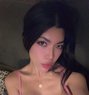 Ayumi - Transsexual escort in Paris Photo 23 of 23