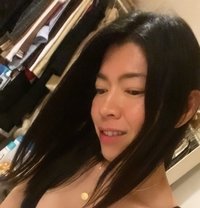 Ayumi - Transsexual escort in Paris
