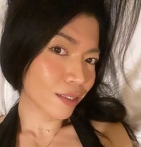Ayumi - Transsexual escort in Paris