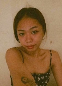 Ayumi Reacher - Transsexual escort in Davao Photo 9 of 12