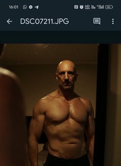Ayurmass - Male escort in Bangkok Photo 8 of 11