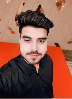 Ayush - Male escort in Ahmedabad Photo 5 of 8