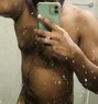 Ayush - Acompañantes masculino in Kolkata Photo 2 of 3