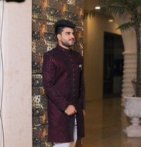 Ayush - Male escort in Kolkata