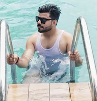 Ayush - Male escort in Kolkata