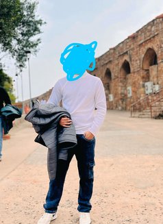Ayush - Male escort in New Delhi Photo 1 of 1