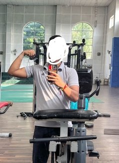 Ayush - Male escort in New Delhi Photo 1 of 1