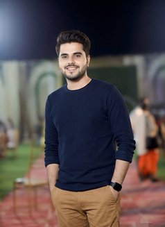 Ayush - Male escort in New Delhi Photo 7 of 8