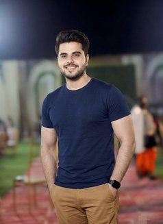 Ayush - Male escort in New Delhi Photo 8 of 8