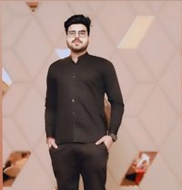 Ayush - Acompañantes masculino in Noida