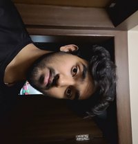 Ayush - Acompañantes masculino in Pune