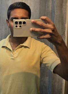 Ayush - Male escort in Vadodara Photo 2 of 3