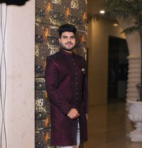 Ayush - Male escort in Varanasi