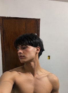 Ayush Singhal - Acompañantes masculino in New Delhi Photo 2 of 5