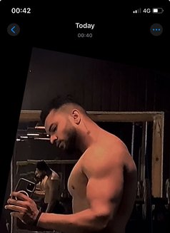 Ayush Thakur - Male escort in New Delhi Photo 4 of 8
