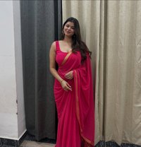 Ayushi, a Well Educated Girl Available F - escort in Chennai