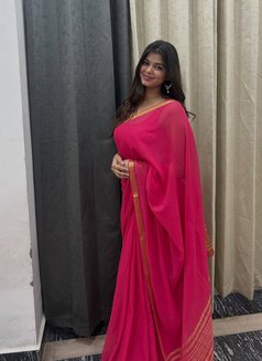 Ayushi, a Well Educated Girl Available F - escort in Chennai Photo 4 of 4