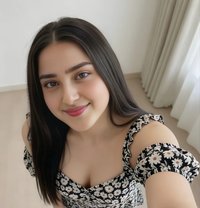 Ayushi, a Well Educated Girl Available F - escort in Hyderabad