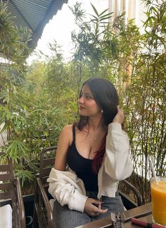 Ayushi - escort in Kochi Photo 2 of 2