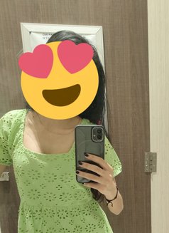 Ayushi - escort in Noida Photo 1 of 3