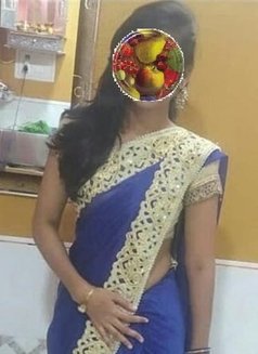 Ayushi - escort in Bangalore Photo 1 of 1