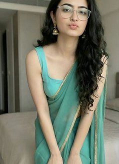 Ayushi - escort in Chandigarh Photo 4 of 4