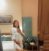 Ayushi - puta in Dehradun, Uttarakhand