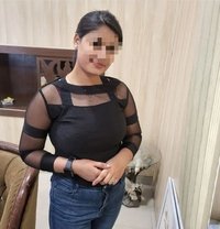 Ayushi - escort in Noida