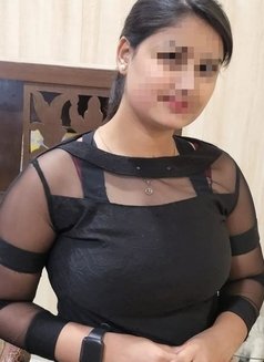 Ayushi - escort in Noida Photo 3 of 3